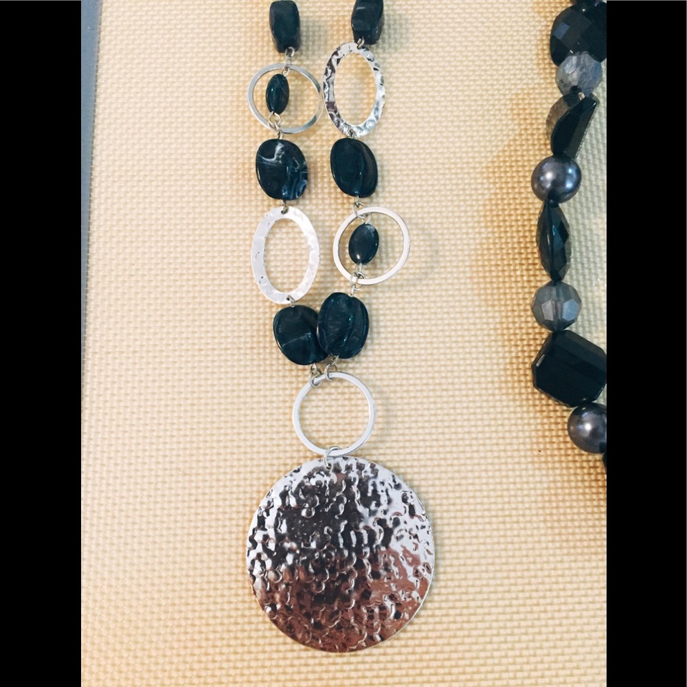 Two necklaces - Picture 5 of 5